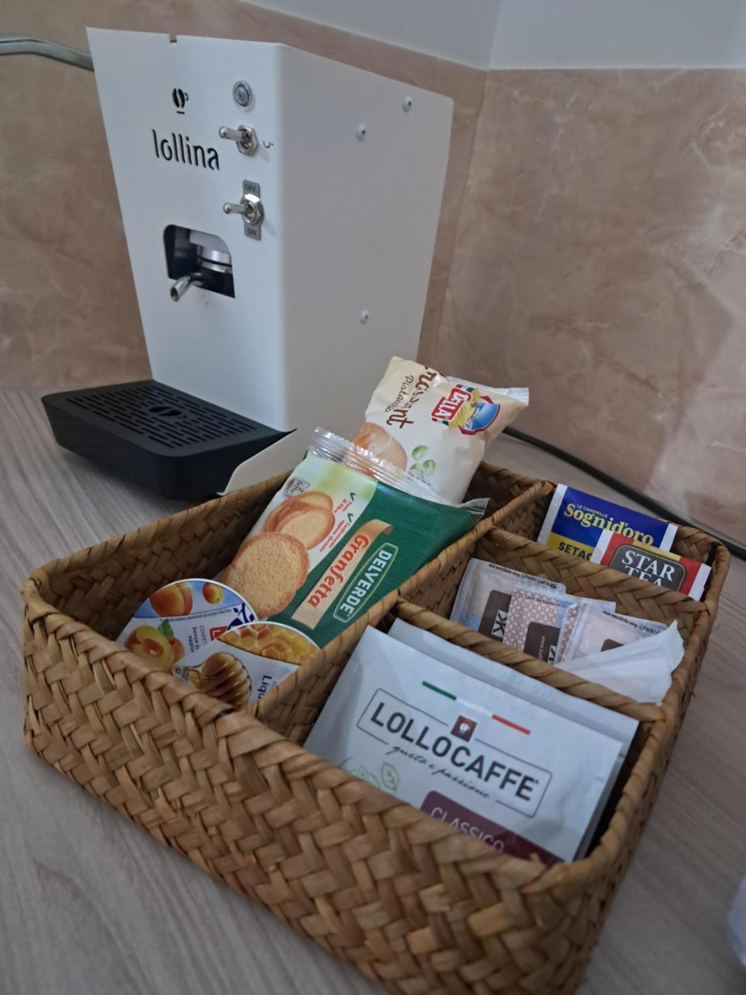 נאפולי La Petite Maison מראה חיצוני תמונה