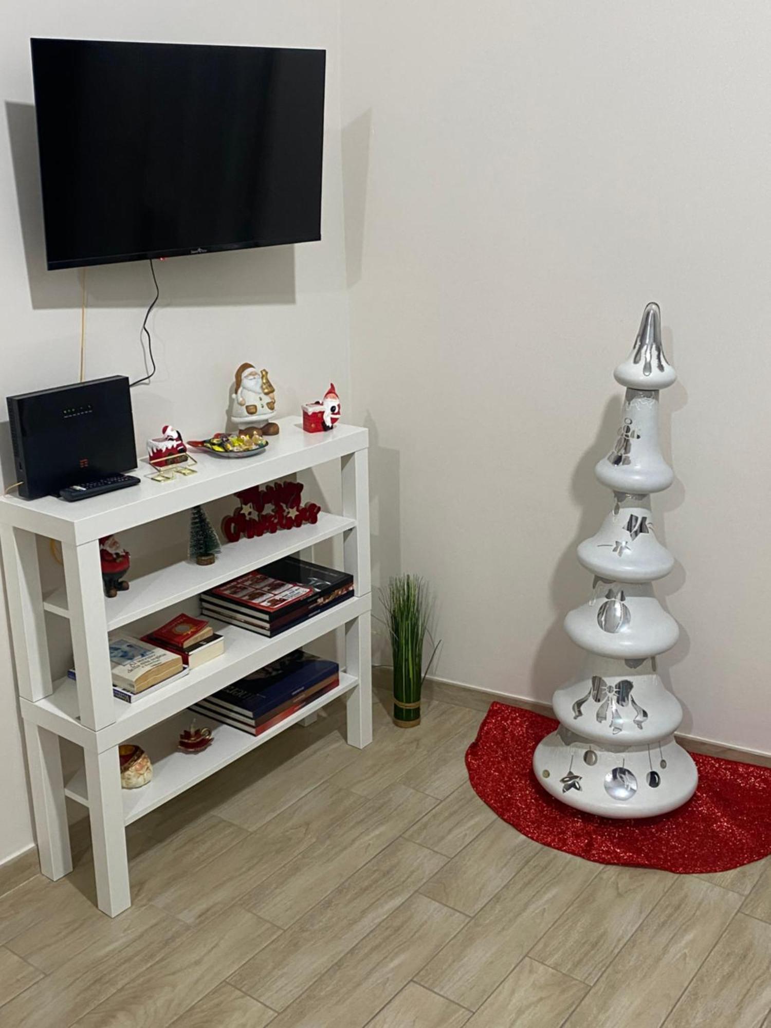 נאפולי La Petite Maison מראה חיצוני תמונה